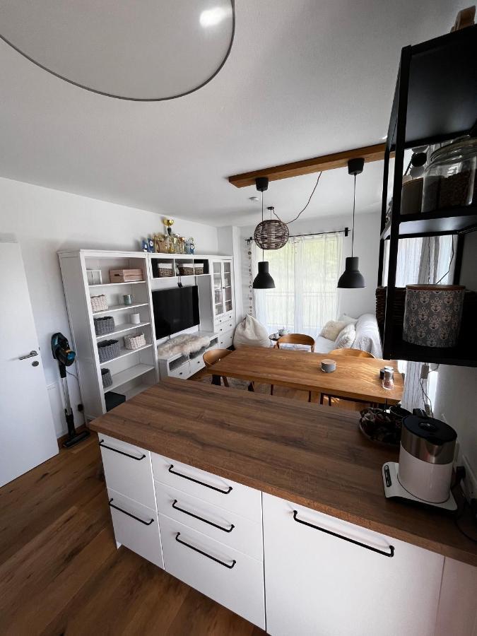 Jara Apartment- Apartment