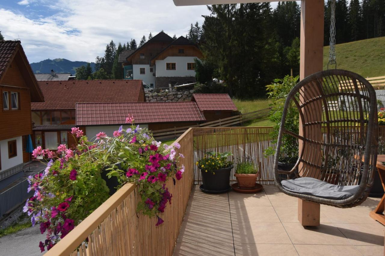 Jara Apartment- *