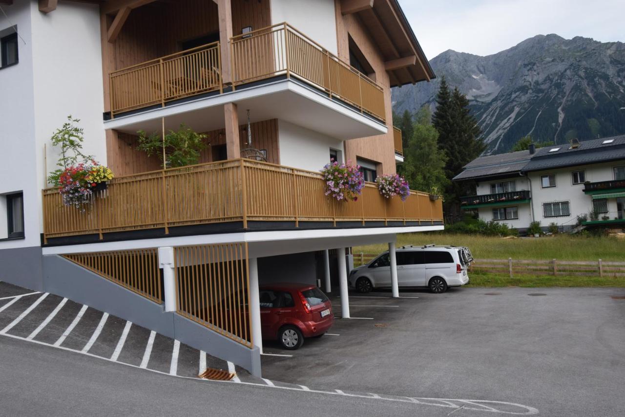 Apartment Jara Apartment- *